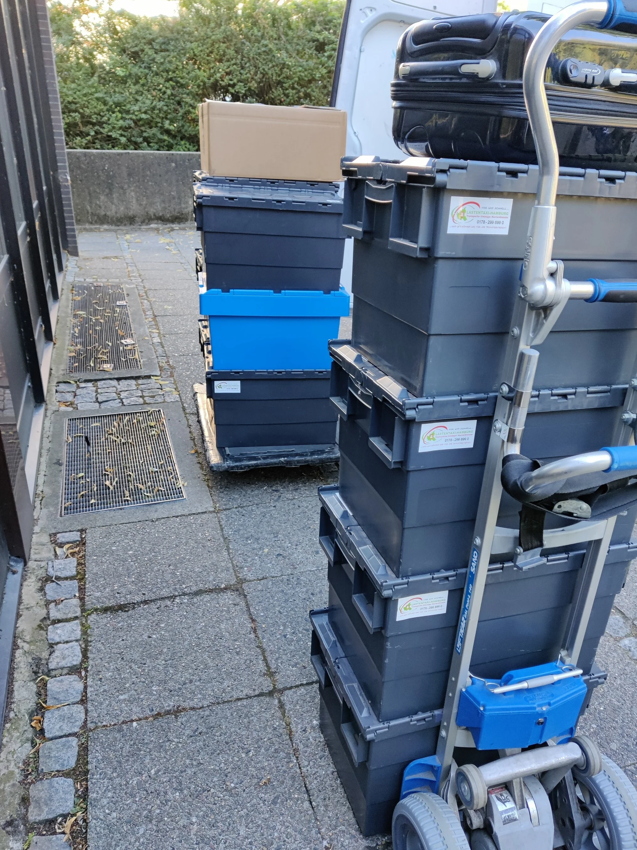 Umzugsboxen mieten beim Lastentaxi-Hamburg